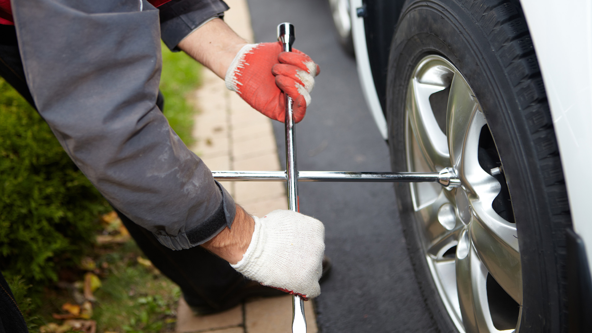 Acil Yol Yardım Hizmeti